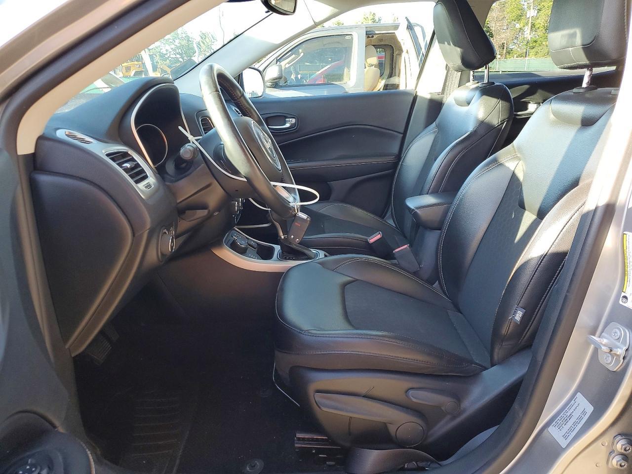 2018 Jeep Compass Latitude - zdjęcie 7