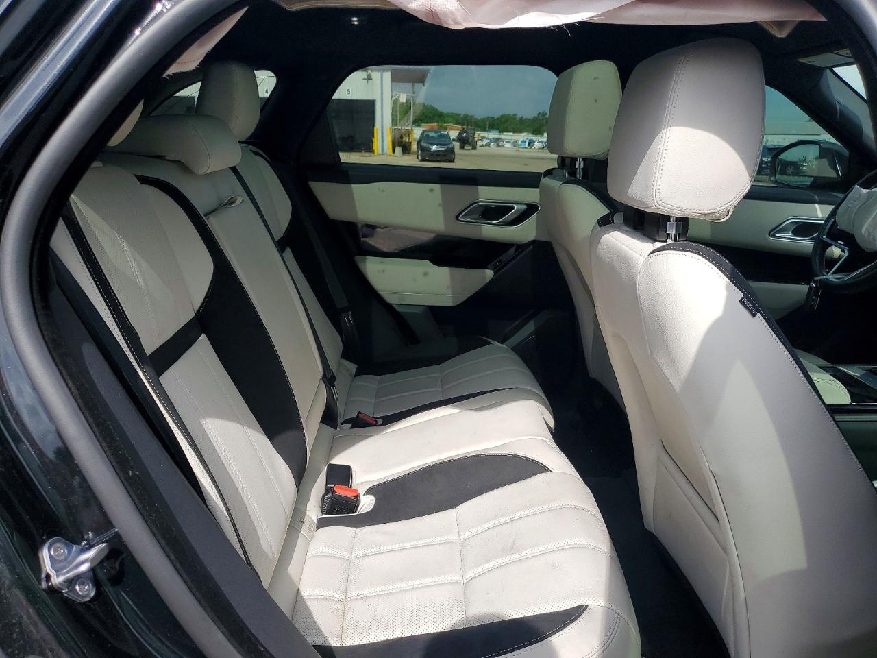 2023 Land Rover Range Rover Velar R-Dynamic S - zdjęcie 11
