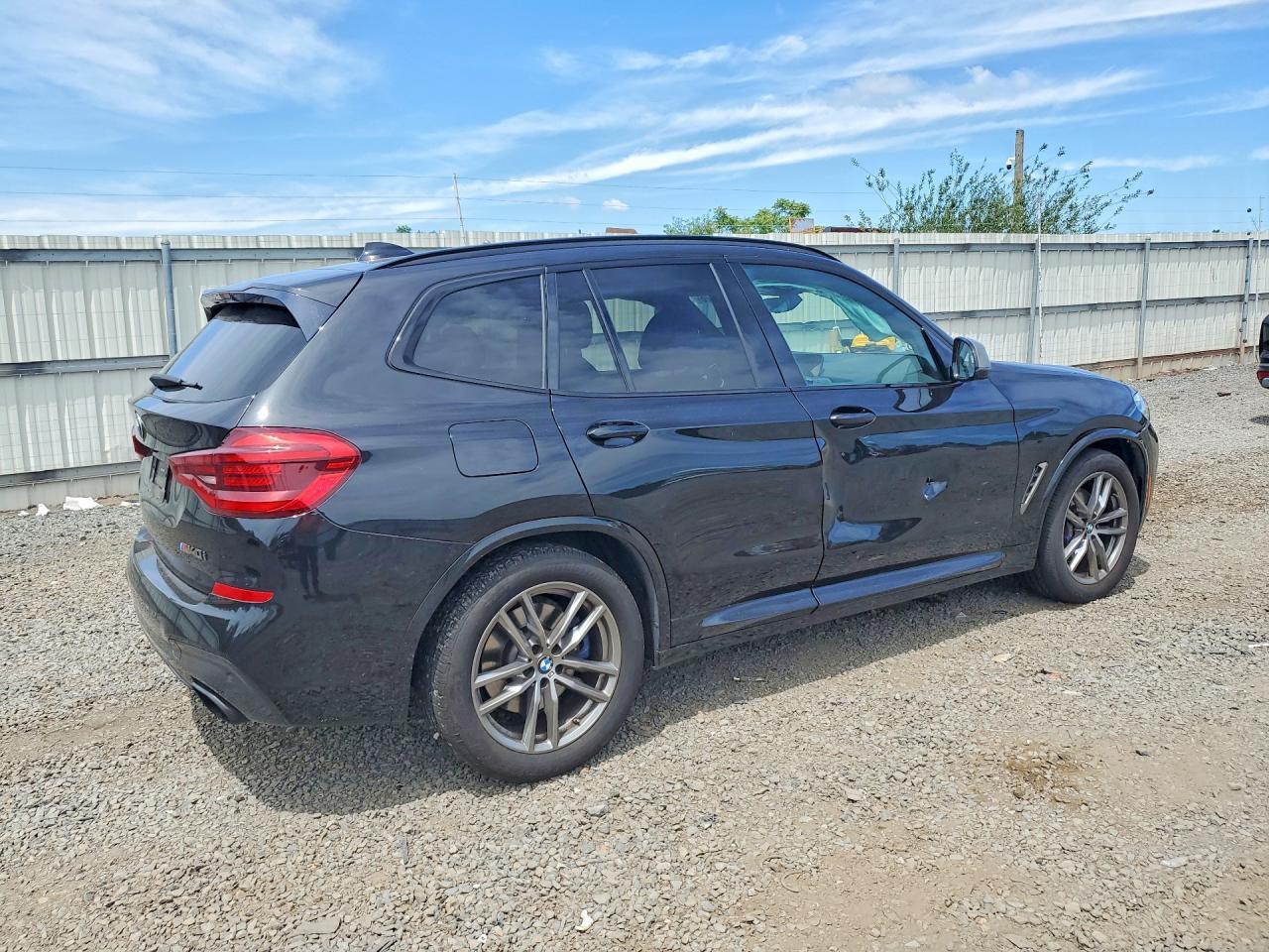 2020 BMW X3 xDrivem40I - zdjęcie 3