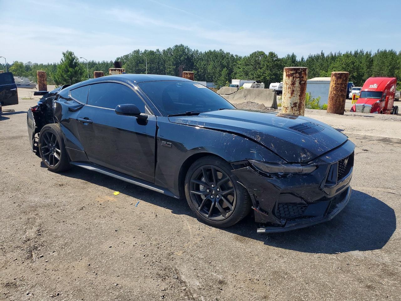 2024 Ford Mustang Gt - zdjęcie 4