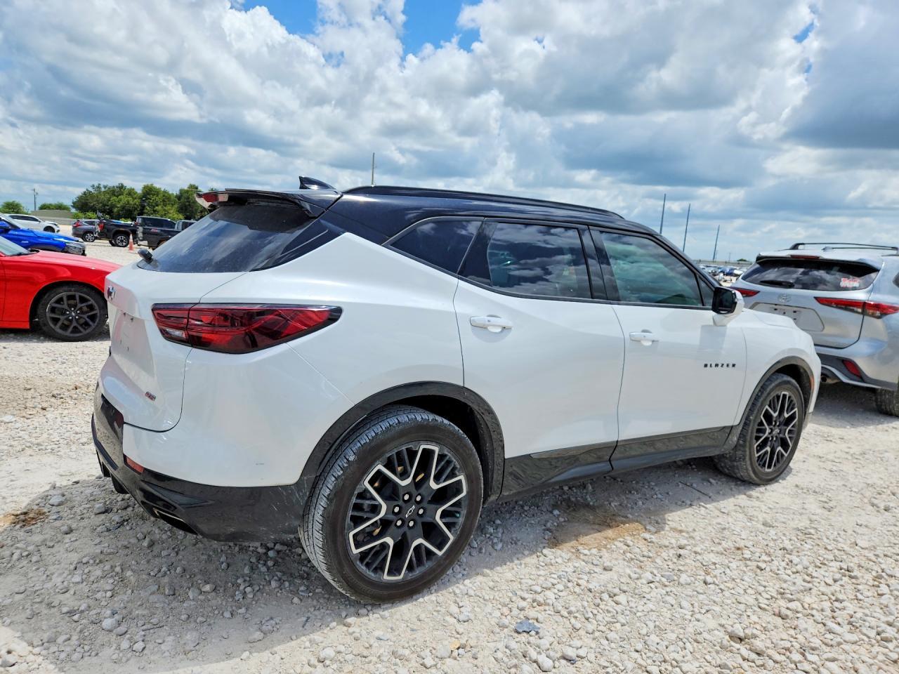 2023 Chevrolet Blazer Rs - zdjęcie 3