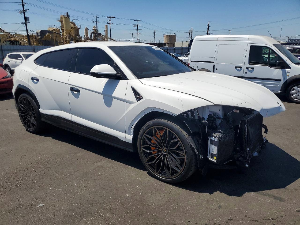 2025 Lamborghini Urus Se - zdjęcie 4