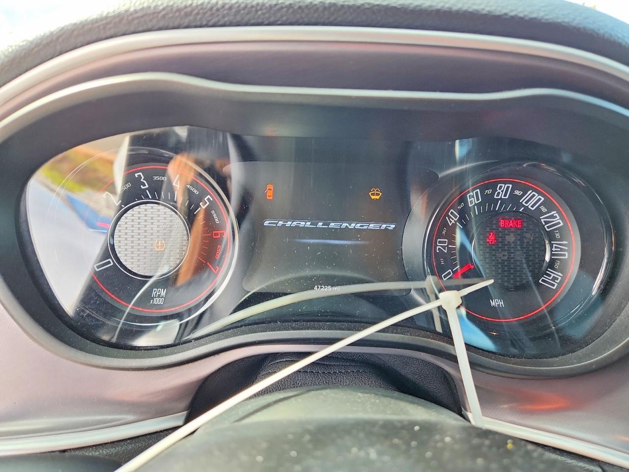 2020 Dodge Challenger R/T - zdjęcie 9