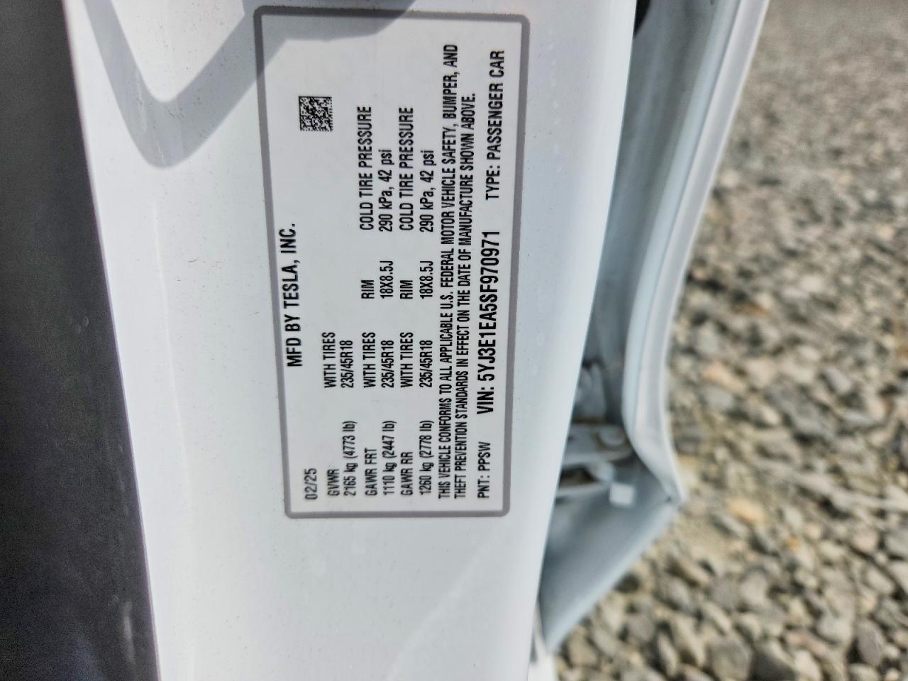 2025 Tesla Model 3 - zdjęcie 12