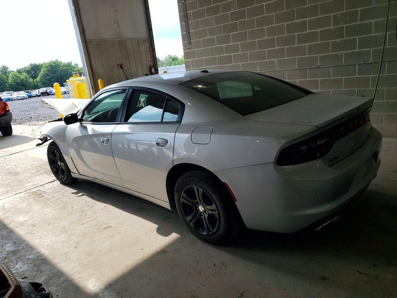 2020 Dodge Charger Sxt - zdjęcie 2