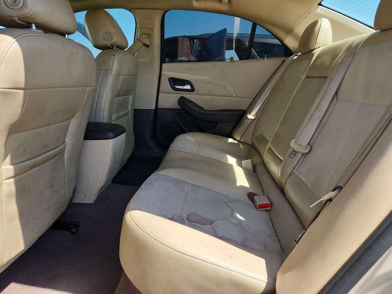2015 Chevrolet Malibu 1Lt - zdjęcie 10
