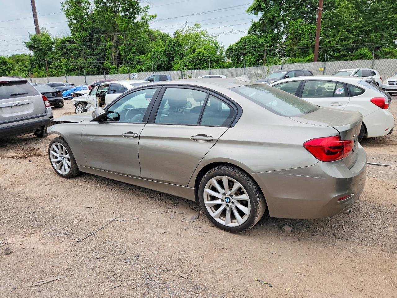 2018 BMW Seria 3 320i - zdjęcie 2
