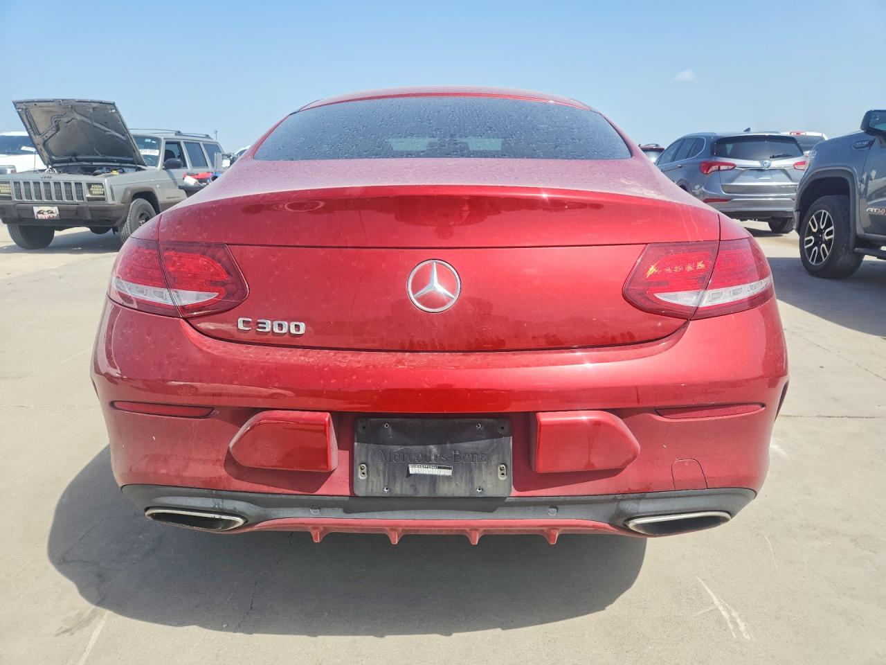 2017 Mercedes-Benz C 300 - zdjęcie 6