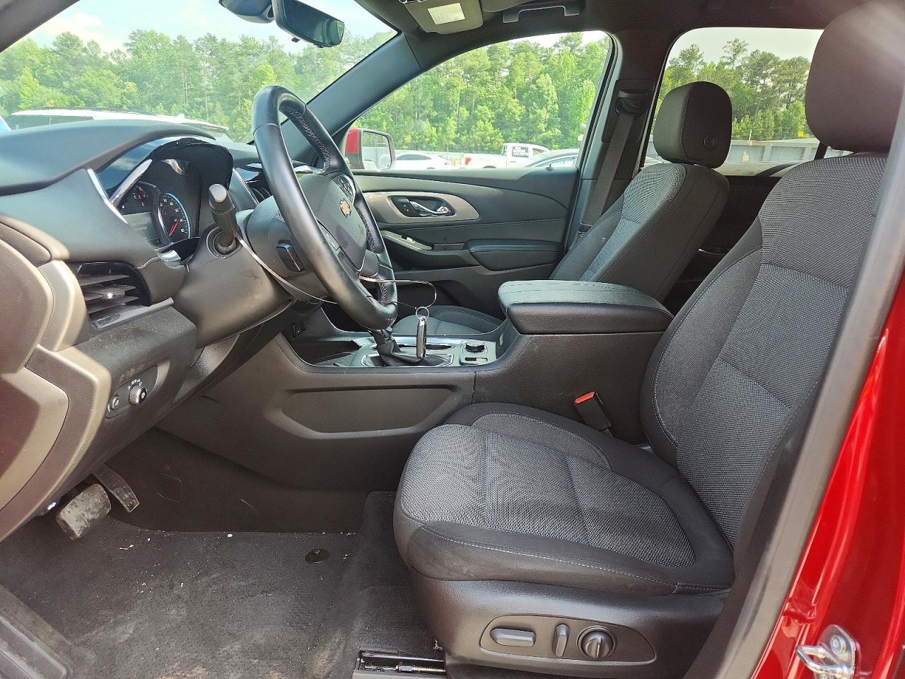 2023 Chevrolet Traverse Lt - zdjęcie 7