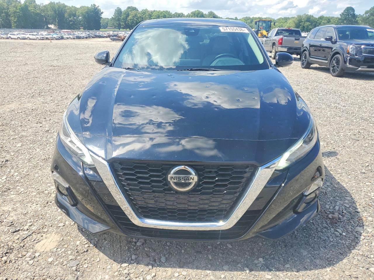 2021 Nissan Altima - zdjęcie 5