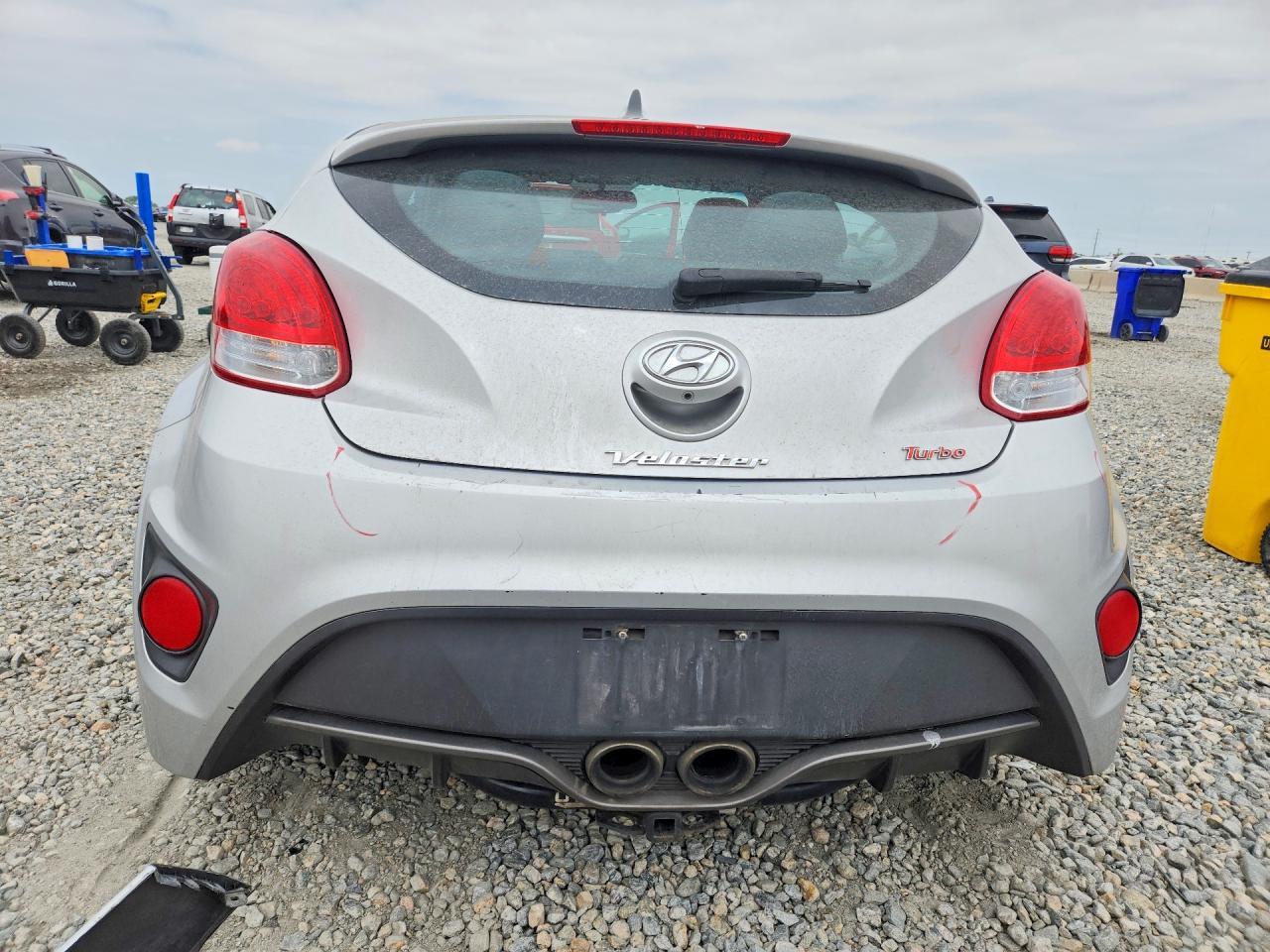 2016 Hyundai Veloster Turbo - zdjęcie 6