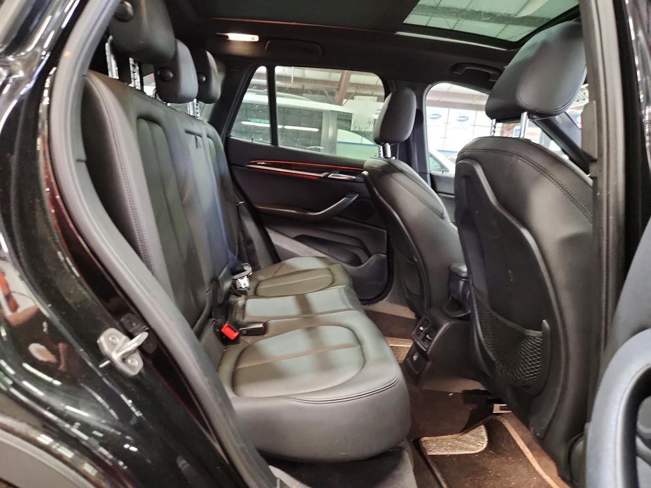 2018 BMW X1 xDrive28I - zdjęcie 10