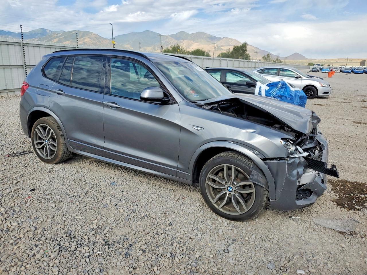 2016 BMW X3 xDrive35I - zdjęcie 4