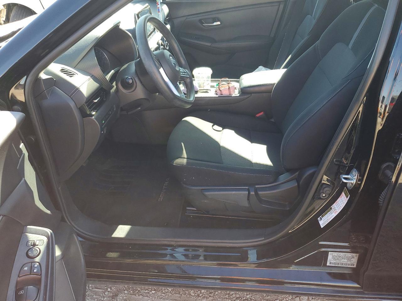 2023 Nissan Sentra Sv - zdjęcie 7