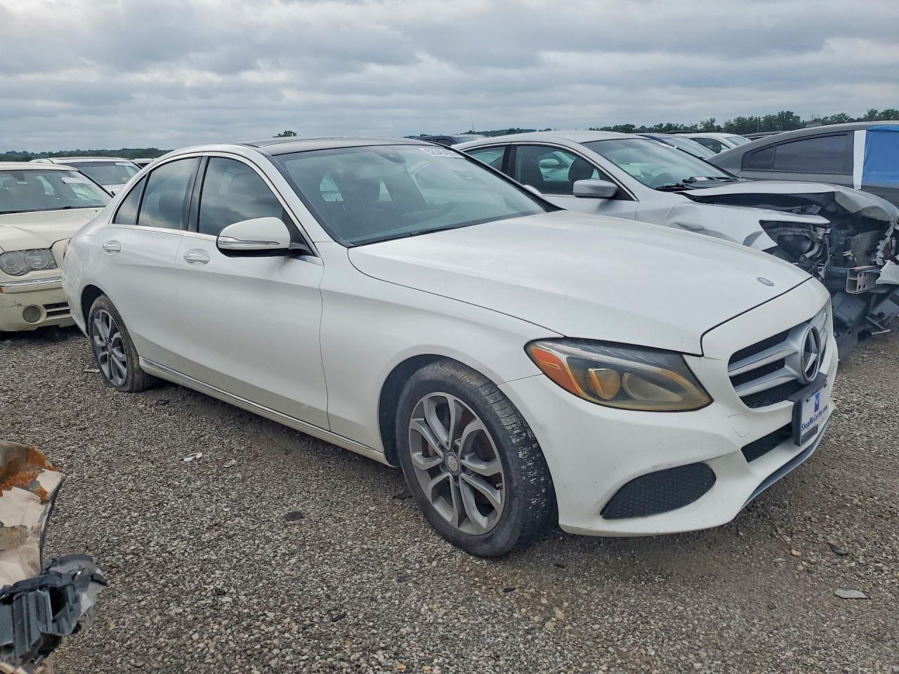 2015 Mercedes-Benz C 300 4Matic - zdjęcie 4