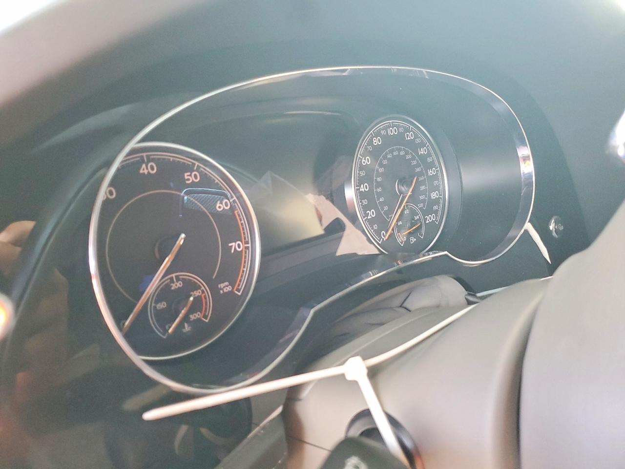 2018 Bentley Bentayga - zdjęcie 9