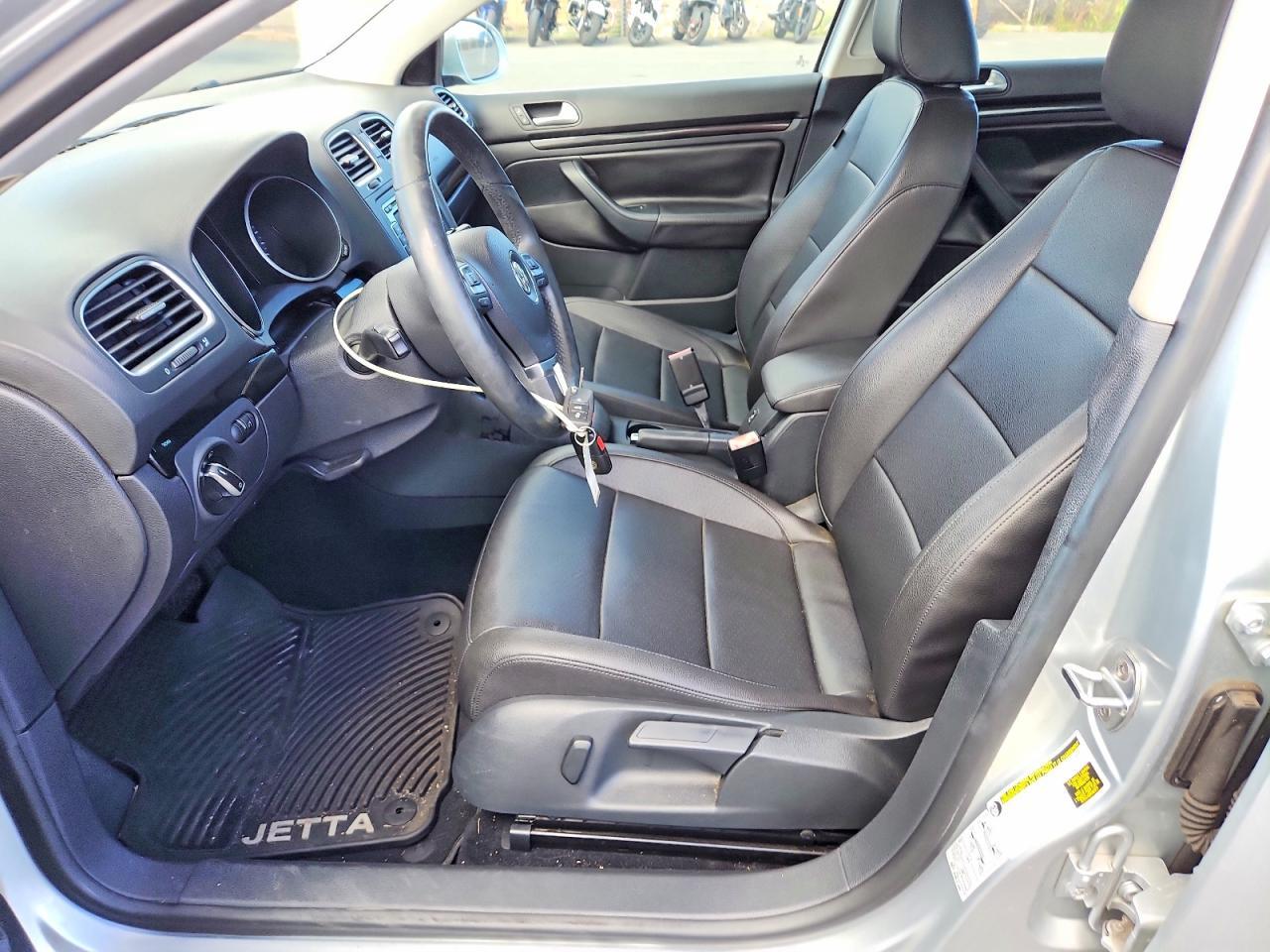 2014 Volkswagen Jetta S - zdjęcie 7
