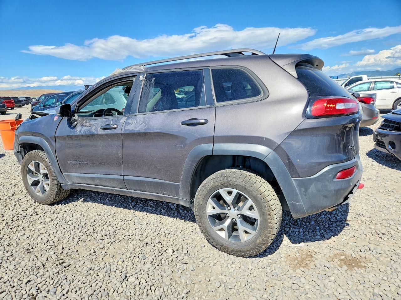 2018 Jeep Cherokee Trailhawk - zdjęcie 2