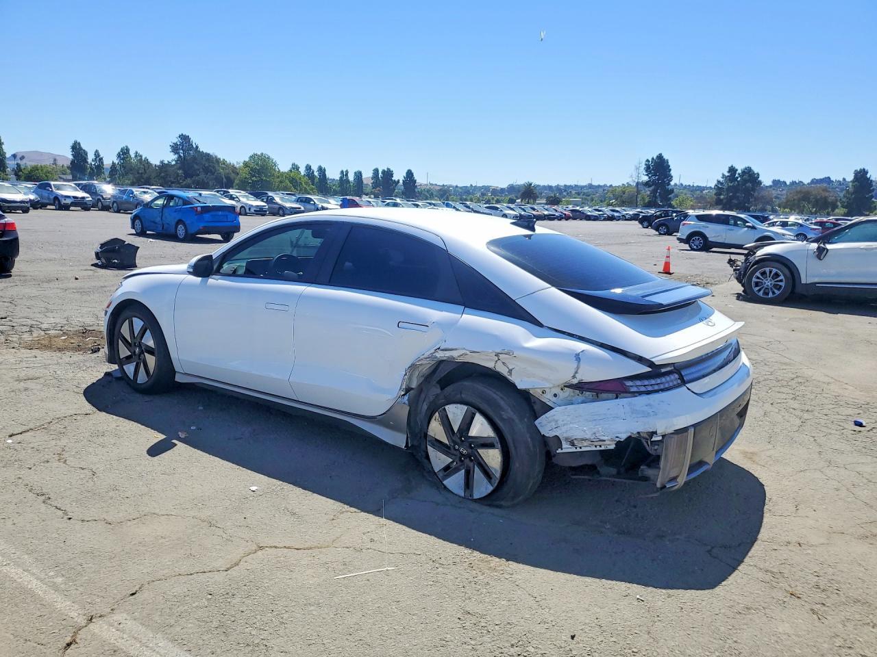 2025 Hyundai Ioniq 6 Se Standard Range - zdjęcie 2