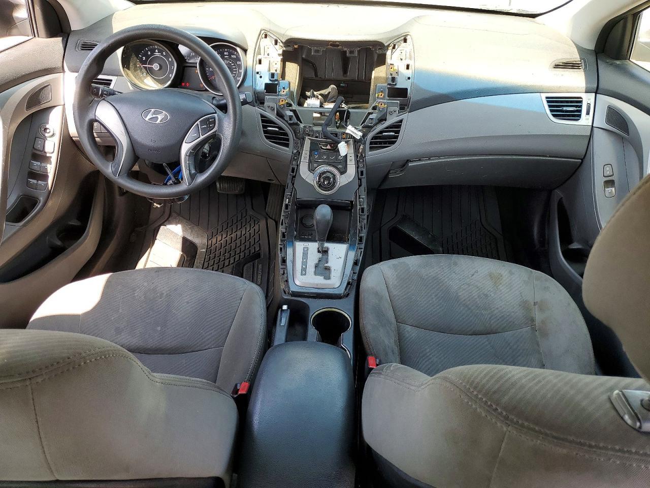 2013 Hyundai Elantra Gls - zdjęcie 8