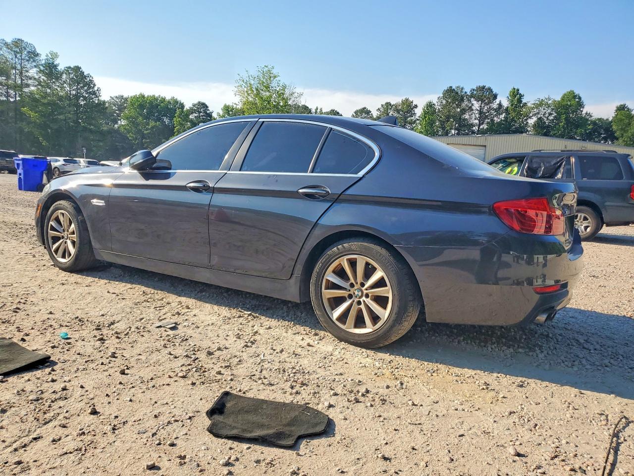 2016 BMW 528 Xi - zdjęcie 2