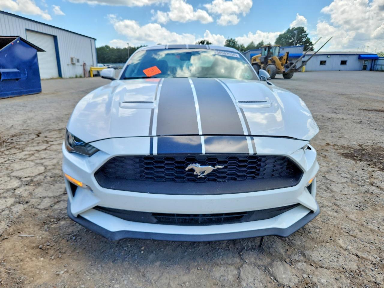 2020 Ford Mustang - zdjęcie 5