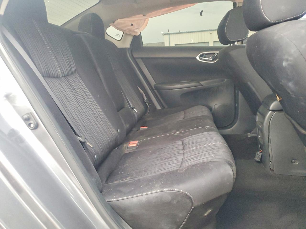 2018 Nissan Sentra Sv - zdjęcie 10