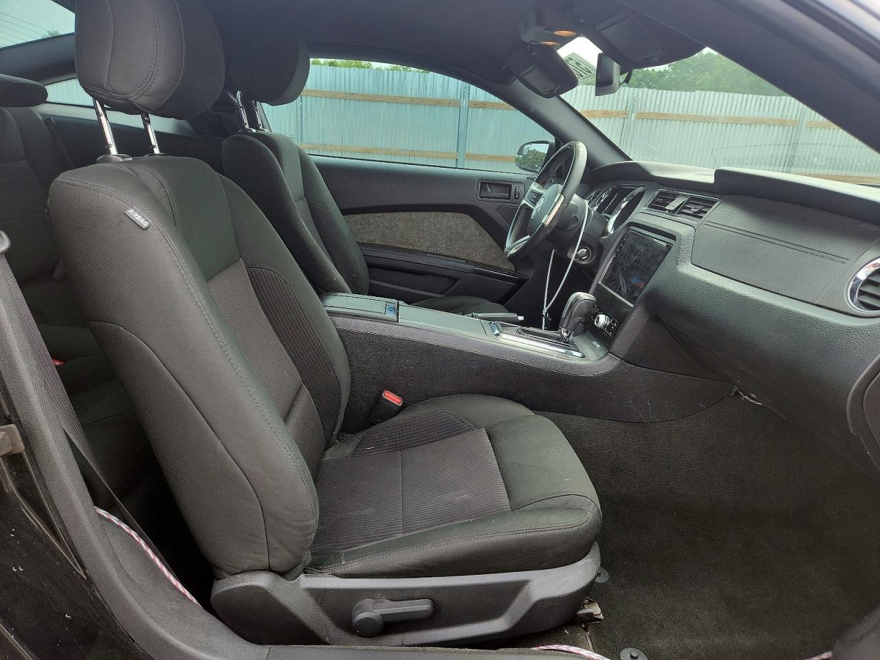 2014 Ford Mustang - zdjęcie 10