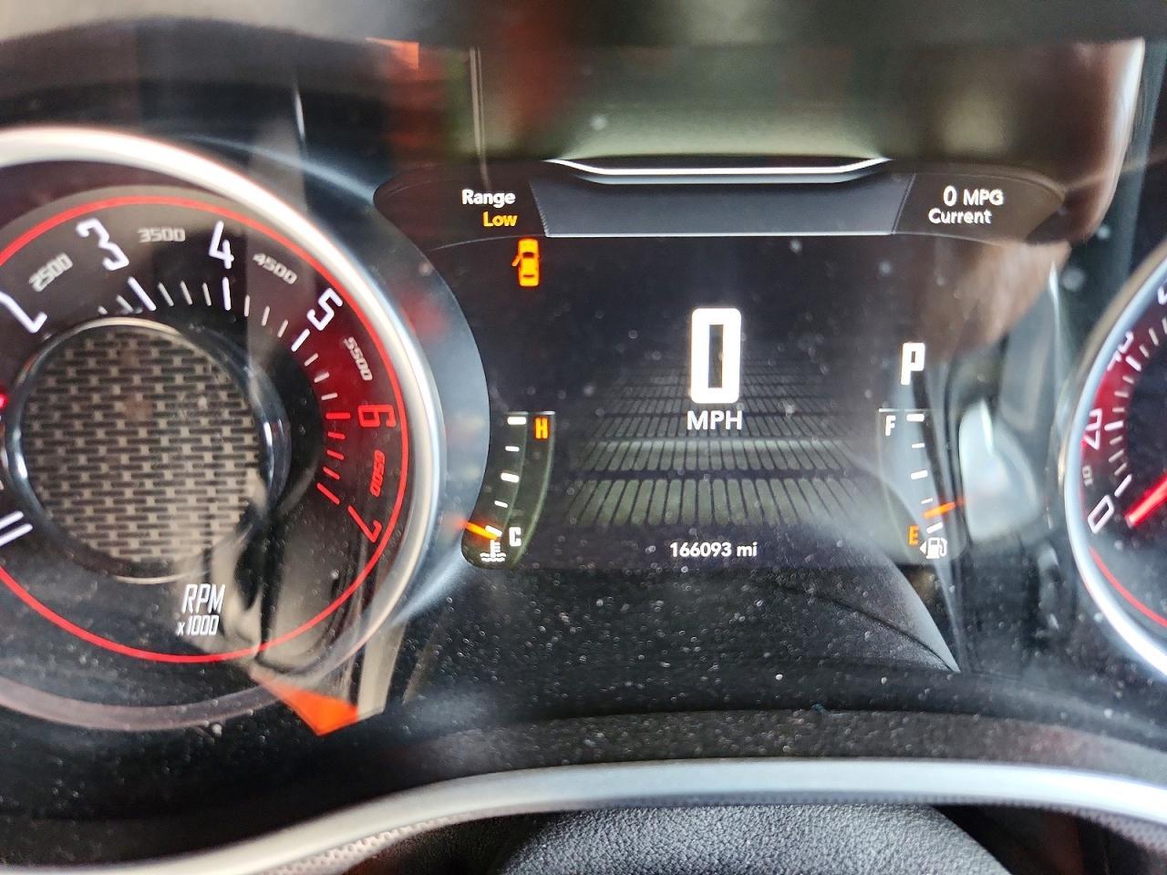 2016 Dodge Challenger R - zdjęcie 9