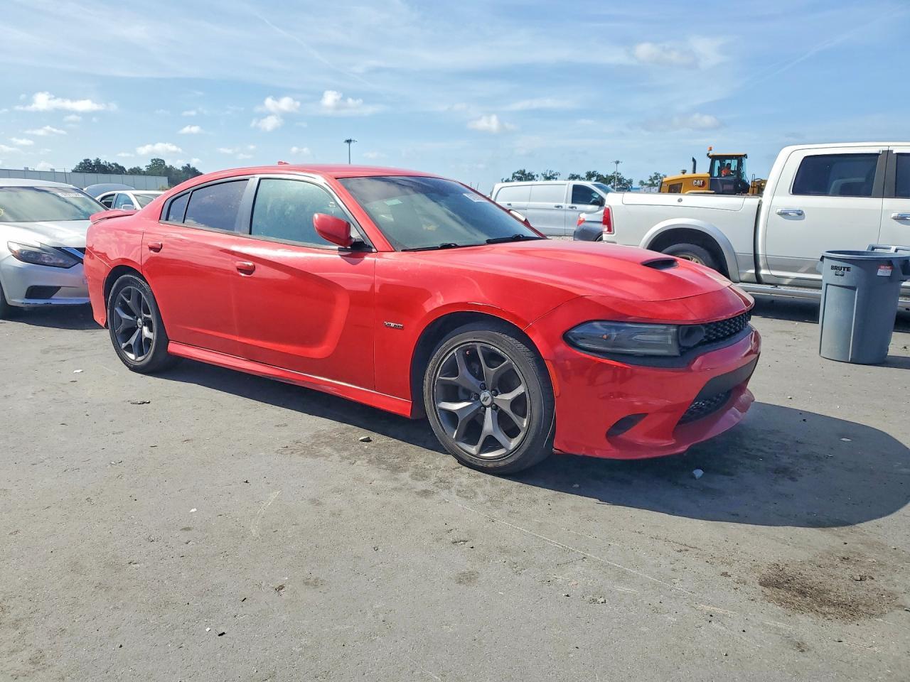 2019 Dodge Charger R - zdjęcie 4