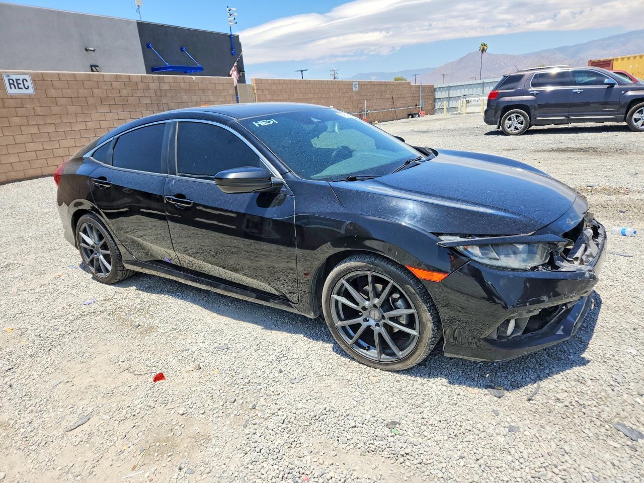 2020 Honda Civic Sport - zdjęcie 4