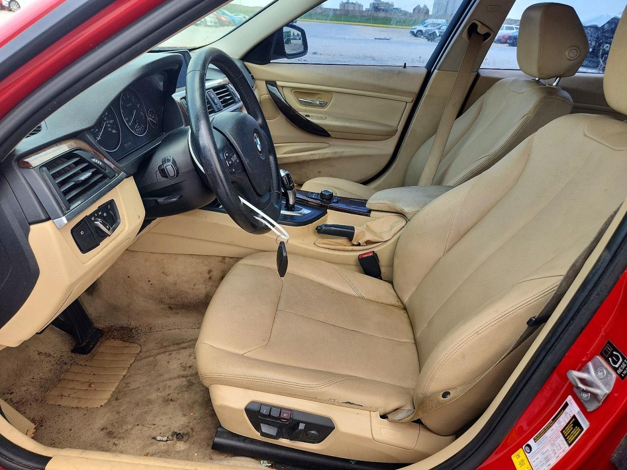 2014 BMW 320 I - zdjęcie 7