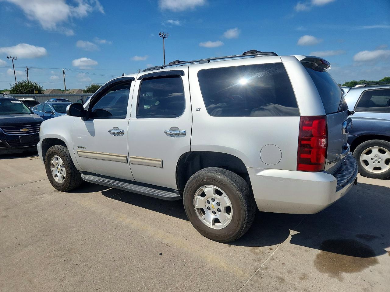 2013 Chevrolet Tahoe K1500 Lt - zdjęcie 2
