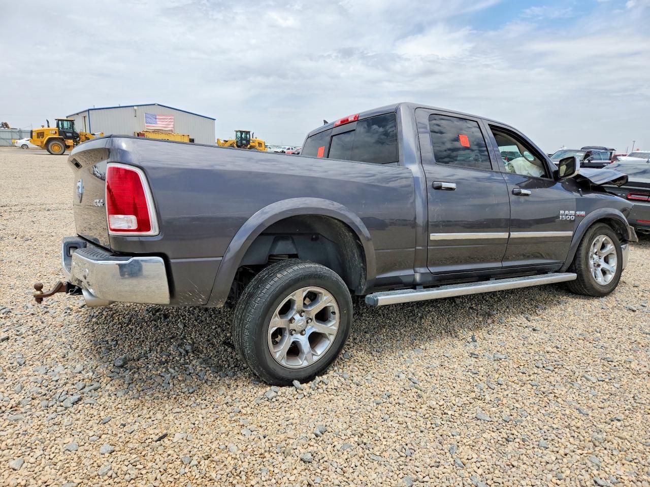 2015 Ram 1500 Laramie - zdjęcie 3