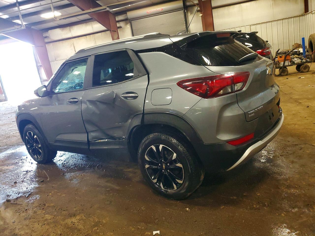 2021 Chevrolet Trailblazer Lt - zdjęcie 2