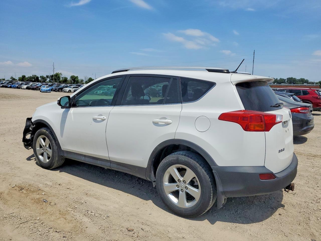 2014 Toyota Rav4 Xle - zdjęcie 2