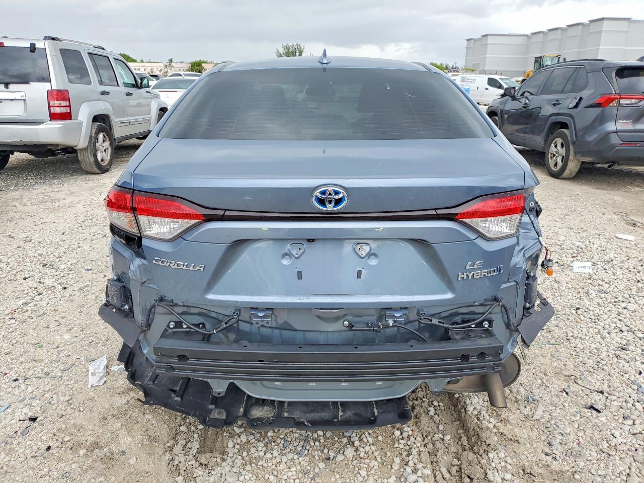 2023 Toyota Corolla Hybrid Le - zdjęcie 6
