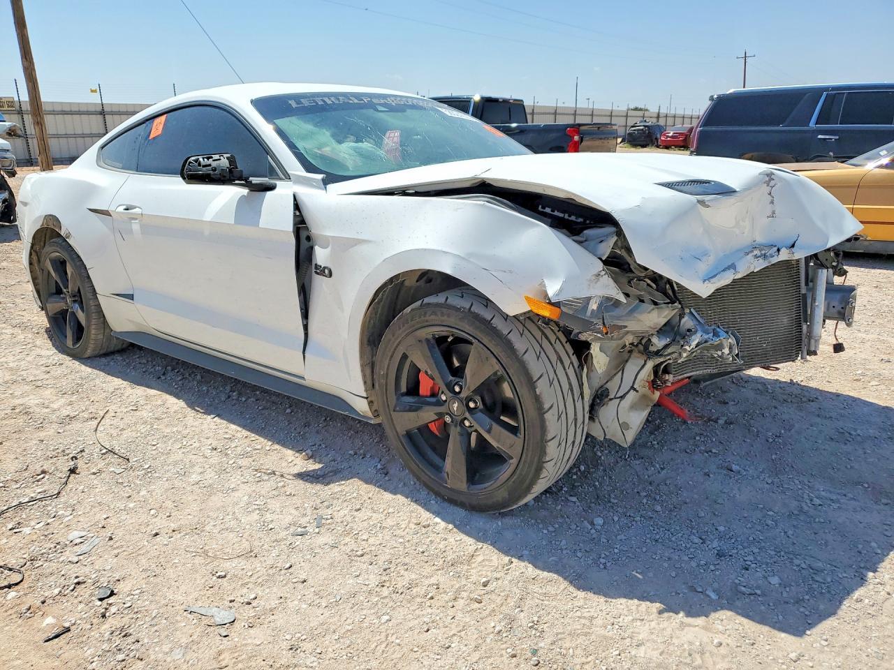 2023 Ford Mustang Gt - zdjęcie 4