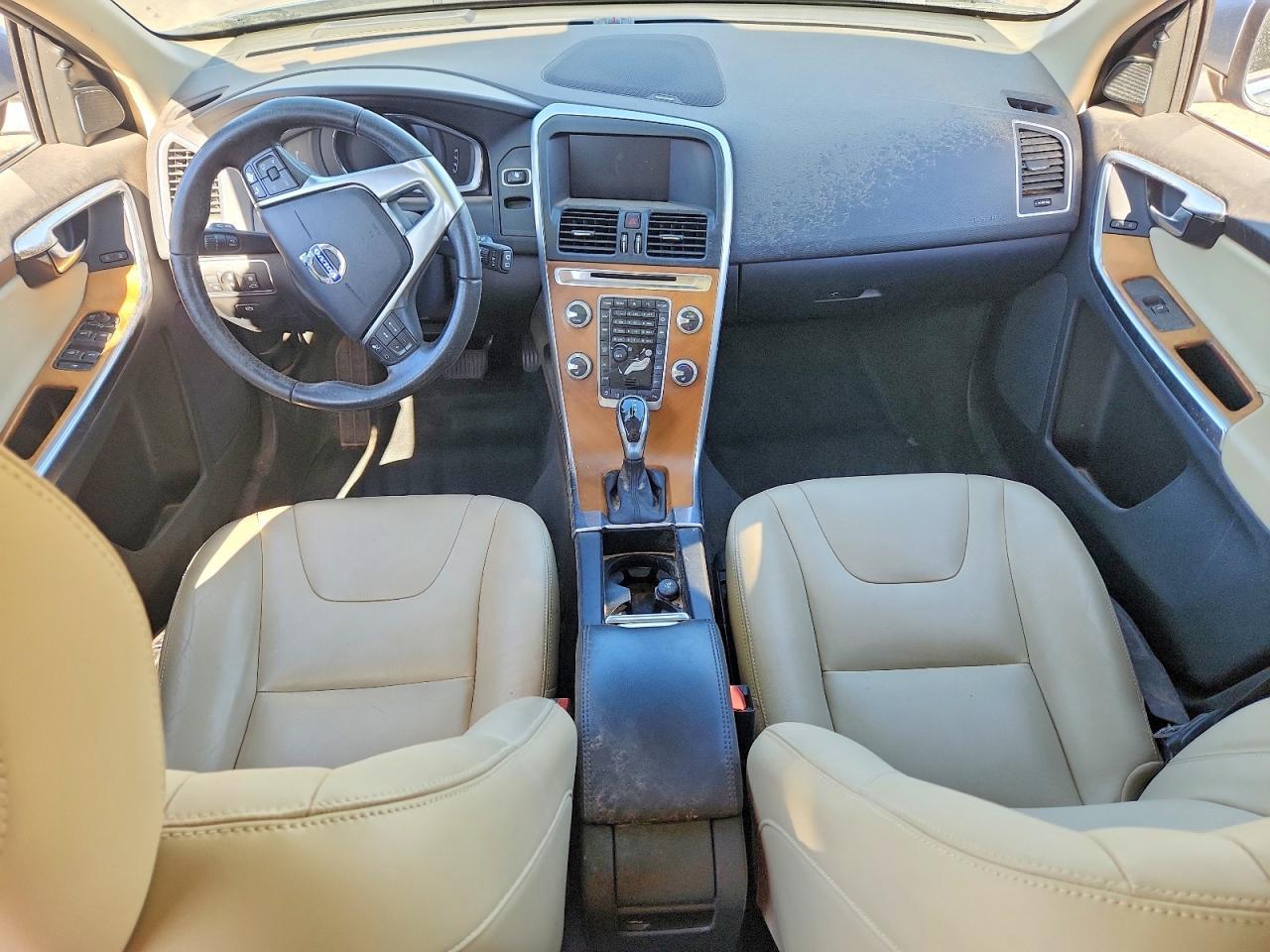 2017 Volvo Xc60 T5 Inscription - zdjęcie 15