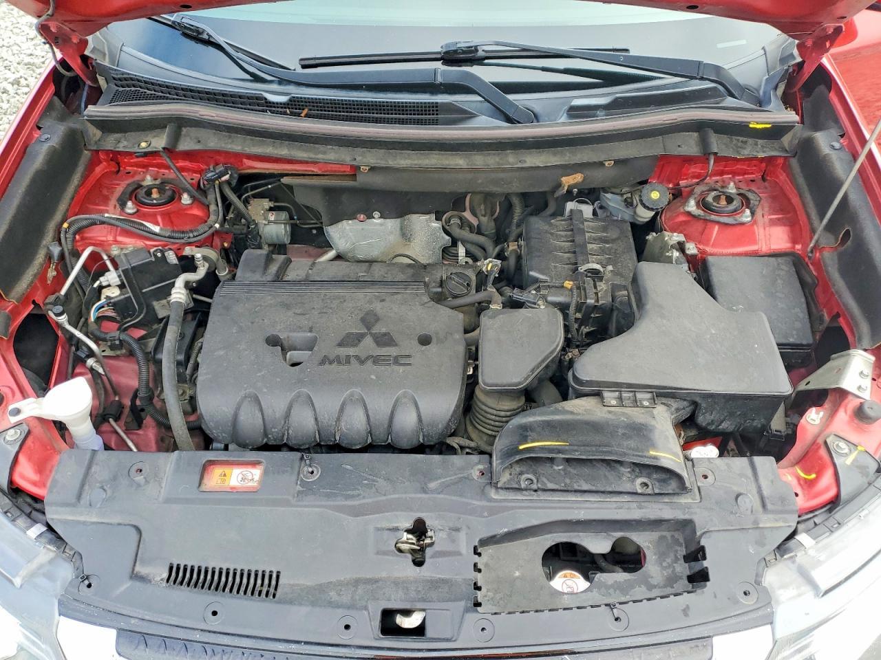 2018 Mitsubishi Outlander Se - zdjęcie 12