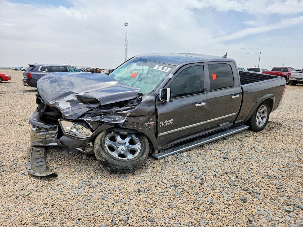 2015 Ram 1500 Laramie - zdjęcie główne