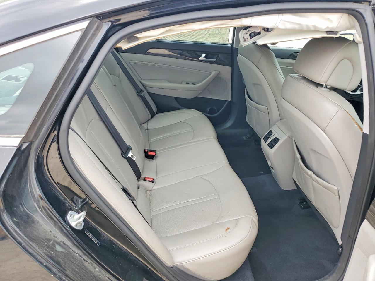 2015 Hyundai Sonata Limited - zdjęcie 10