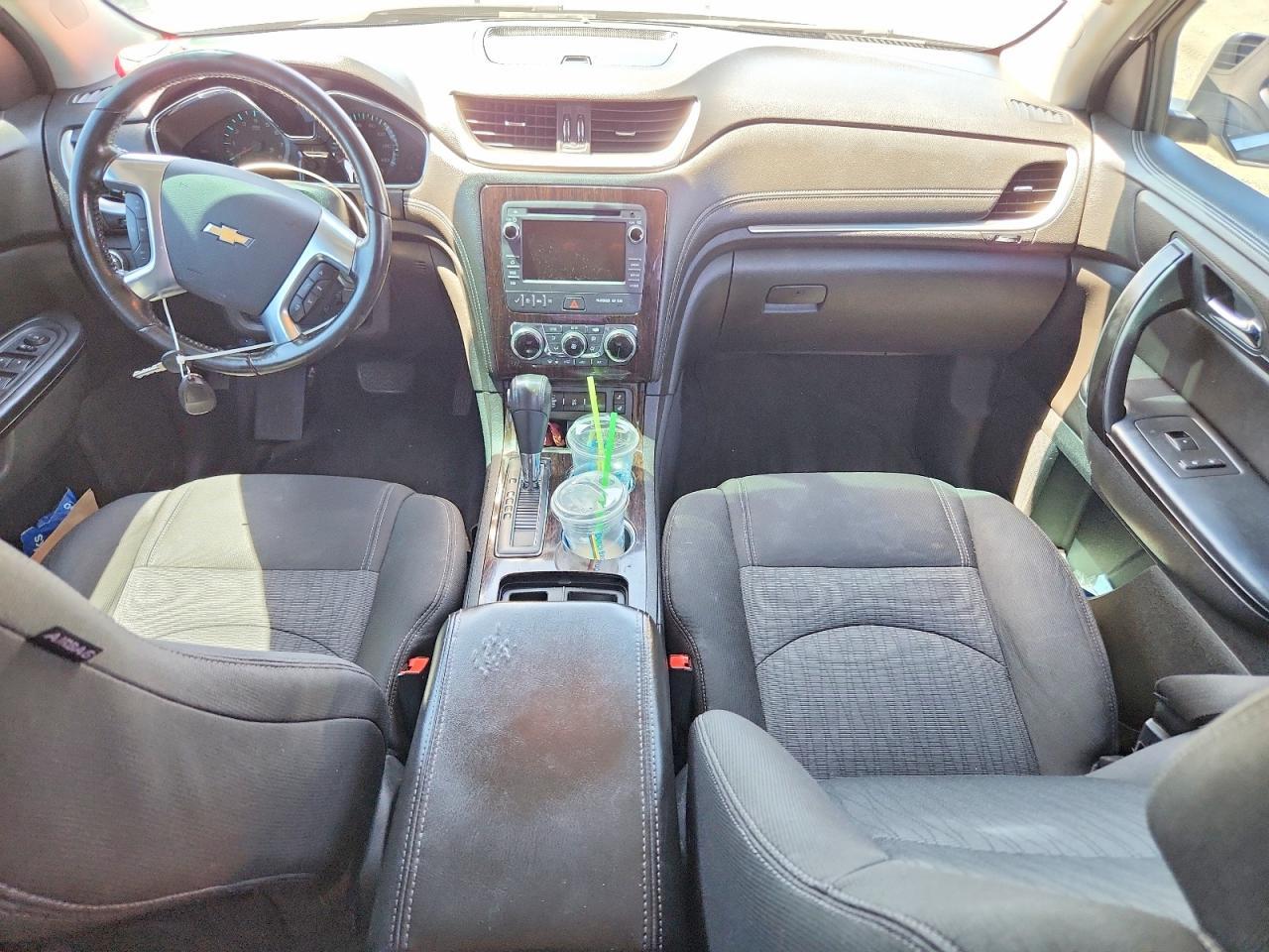 2016 Chevrolet Traverse Lt - zdjęcie 8