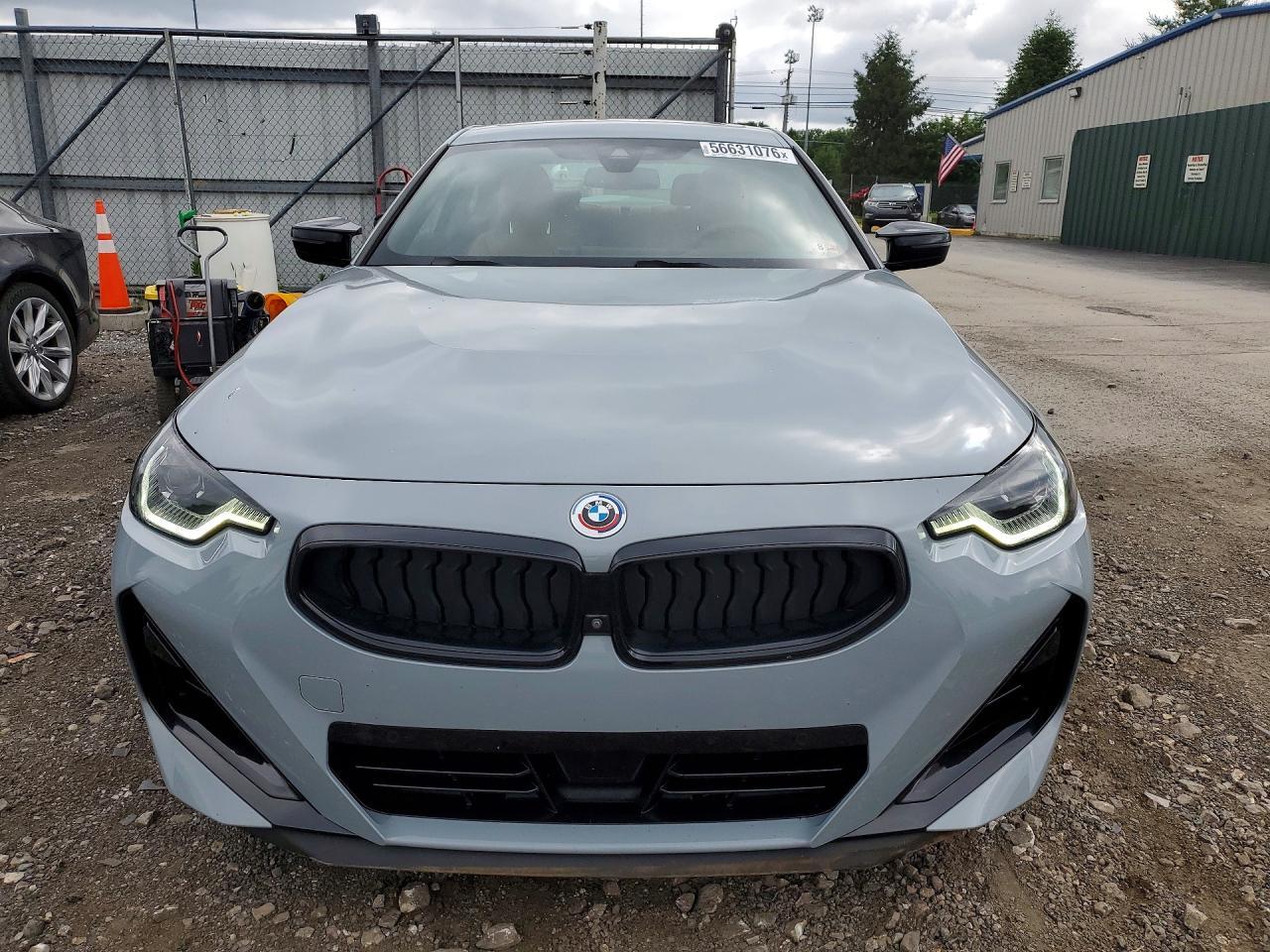 2023 BMW M240Xi - zdjęcie 5