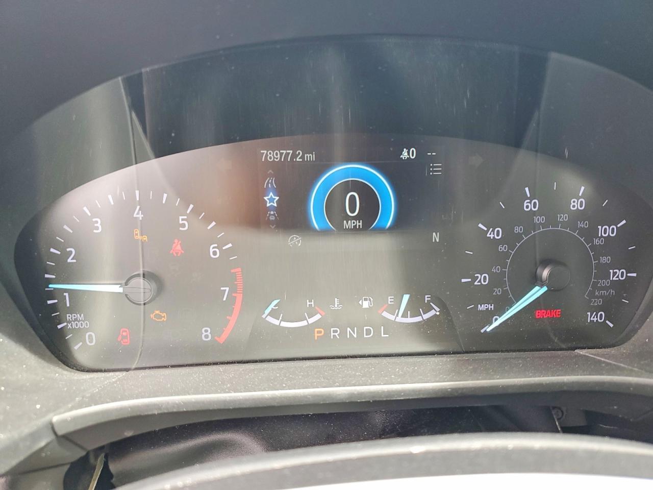 2020 Ford Escape S - zdjęcie 9