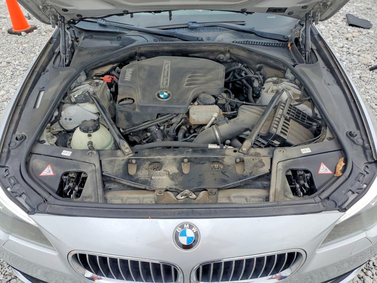 2014 BMW 528 I - zdjęcie 11