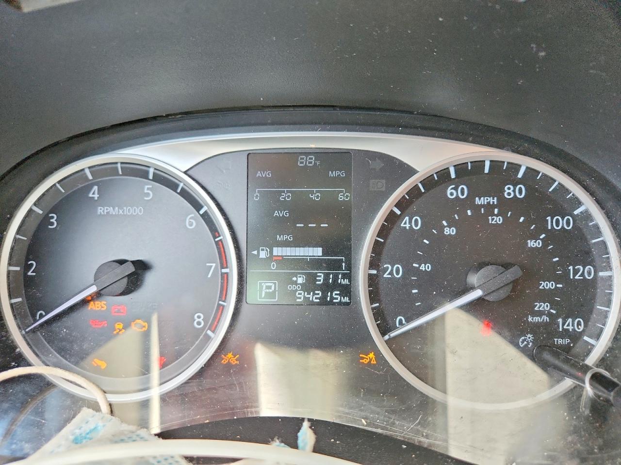 2020 Nissan Versa S - zdjęcie 9