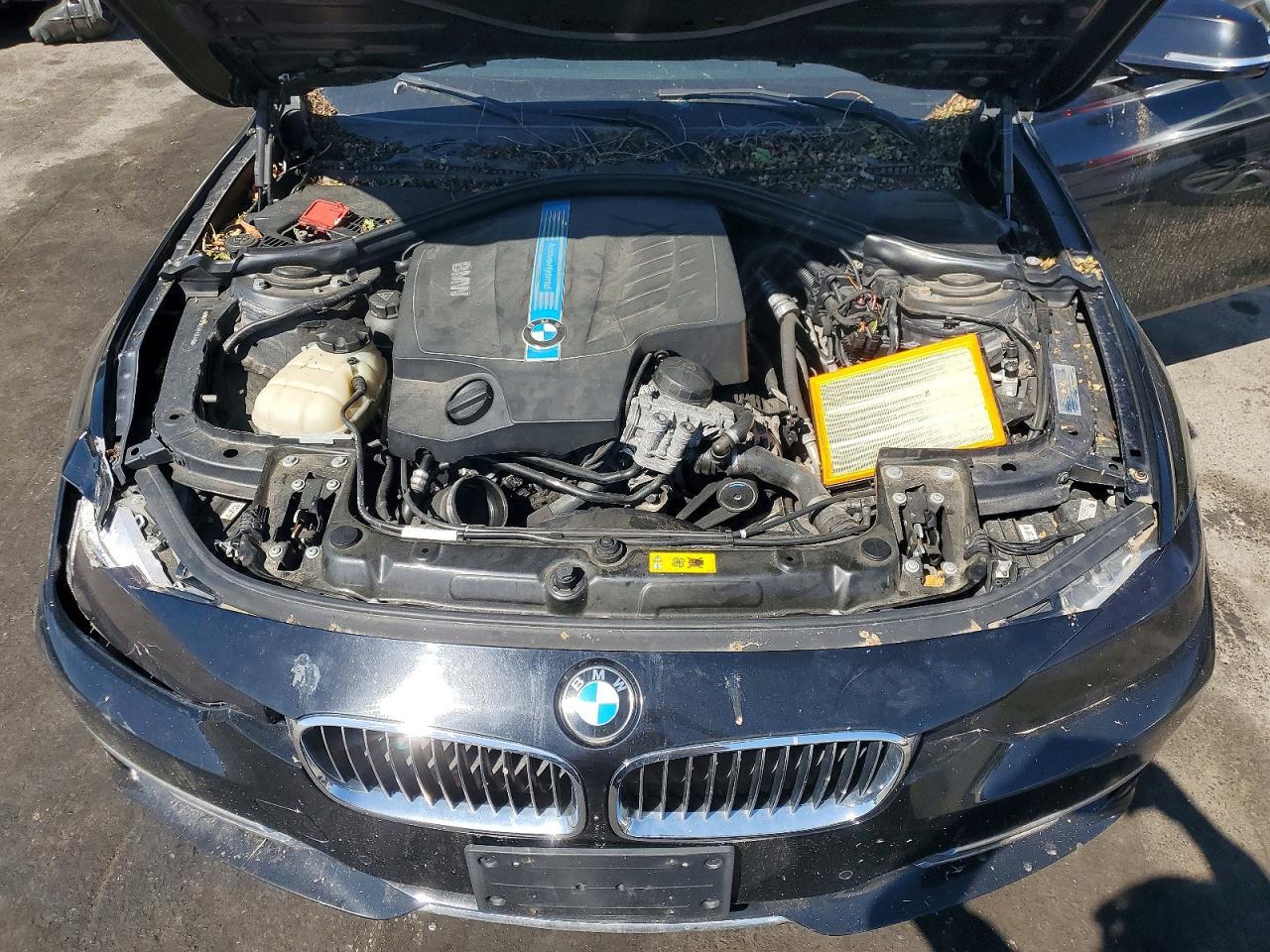 2013 BMW Activehybrid 3 - zdjęcie 11
