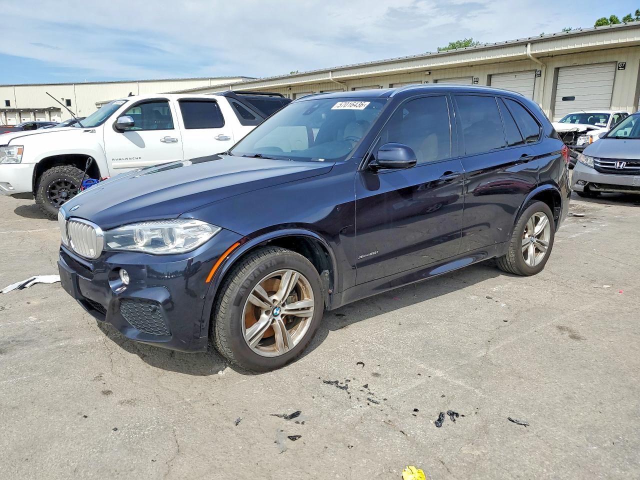 2018 BMW X5 xDrive50I - zdjęcie główne