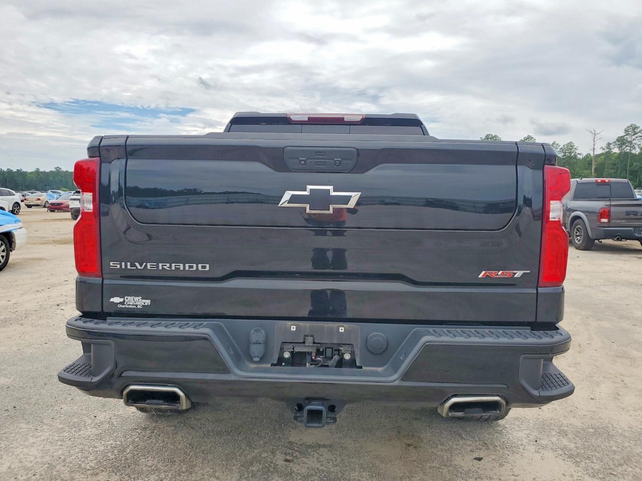 2021 Chevrolet Silverado K1500 Rst - zdjęcie 6